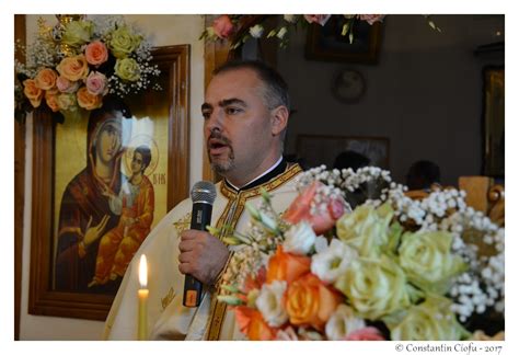 Mulţime de credincioşi la hramul Parohiei Sfinţii Arhangheli Canta