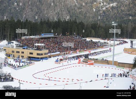 Bersicht Des Neuen Biathlon Stadion Chiemgau Arena In Ruhpolding