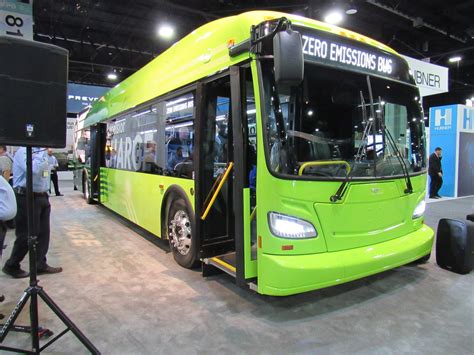 New Flyer Introduces Xcelsior CHARGE Electric Transit Bus NGT News