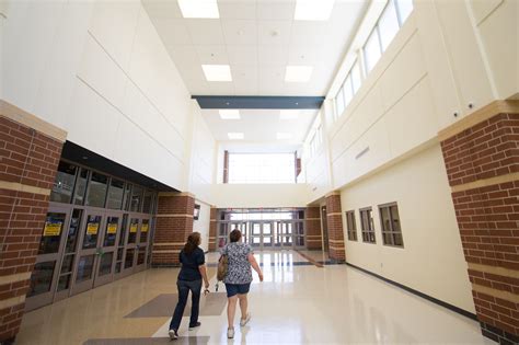 New Lake Central High School St John Indiana