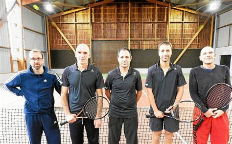 Tennis Masculin Deux D Faites Au Compteur Le T L Gramme