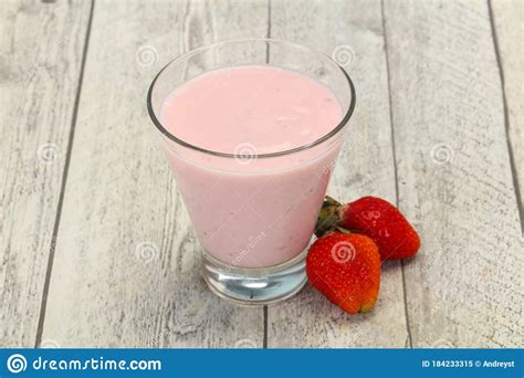 Yoghurt With Strawberry In The Bowl Stock Image Image Of Isolated