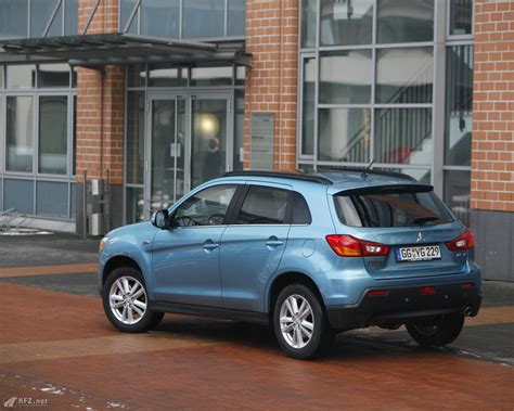 Mitsubishi ASX Bilder. Ein Sportlicher Kompakt-Crossover