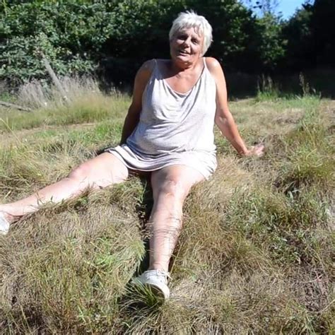 Meine Zeigegeile Schlampe Free Saggy Tits HD Porn Fc XHamster