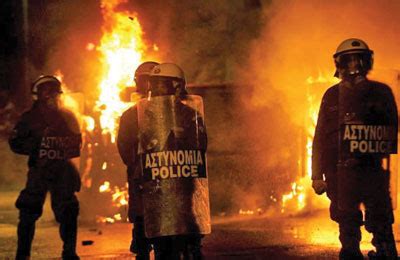 Fotos Revuelta Popular En Grecia Tras El Asesinato Policial De Alexandros