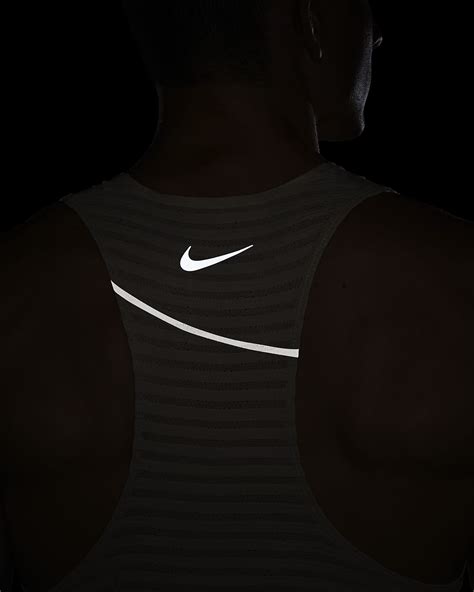 Nike Dri Fit Adv Run Division Men S Pinnacle Running Tank Nike Pt