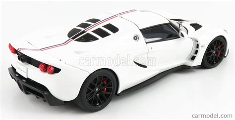 Autoart Scale Hennessey Venom Gt Coupe Spider White