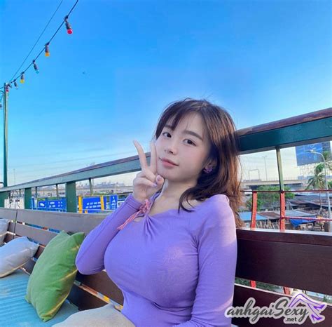 Hot Girl Trần Minh Thiên Di k Khoe Tâm Hồn To Tròn Đẹp