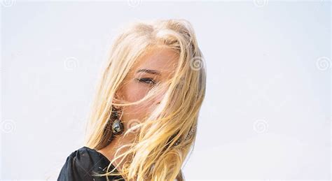 How To Take Care Of Bleached Hair Girl Tender Blonde Makeup Face Sky