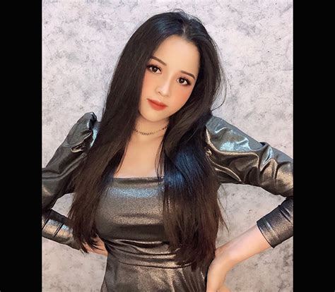 Hot Girl K Nh C N Th Ch Th R Ng V V Ng M T Ng Y C Ng L N Size Titanic N I M I Th C Chia S