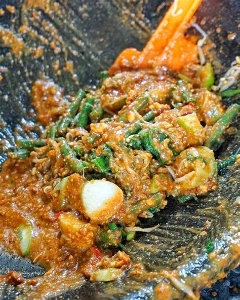 Makanan Khas Bandung Yang Paling Populer Sudah Coba Belum