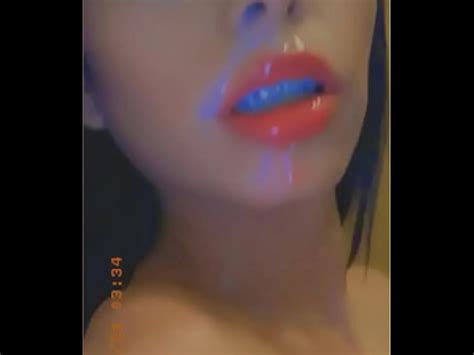 Se Graba Con La Leche En La Cara XVIDEOS