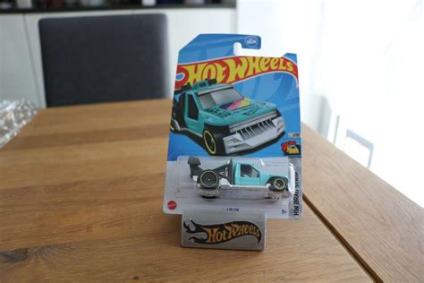 SALE Hot Wheels HW Drag Strip Lolux L Neu und originalverpackt in Adlikon für CHF