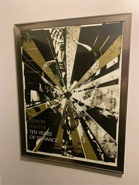 One of the qvc2 on air now hosts has a surprising background 11