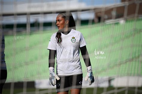 Hannia De Vila Nd Santos Vs Toluca J C Liga Mx Femenil