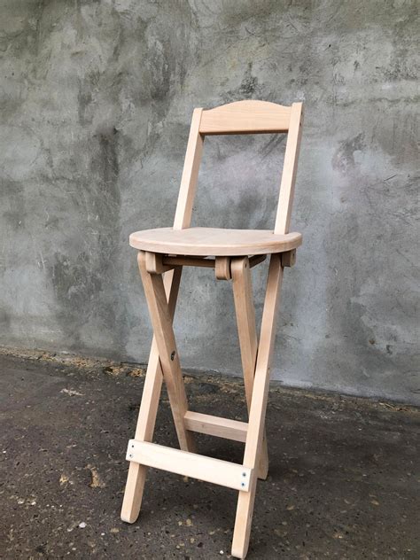 Classic Wooden High Chair With Comfortable Seat Elegant Barstool for ...