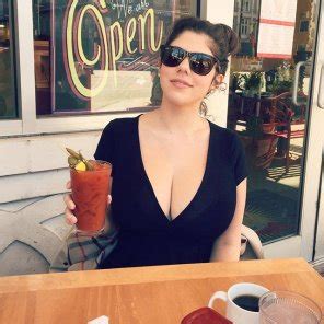 Eyewear Sunglasses Shoulder Cool Porn Pic