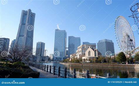 Minato Mirai Park Yokohama Buildings Stock Image Image Of Yokohama