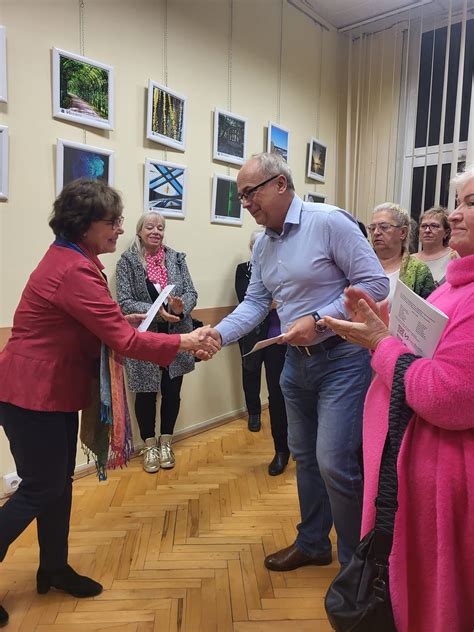 Fotorelacja z dzisiejszego wernisażu wystawy prac członków Towarzystwa