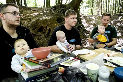 Vera og Max har fået et helt nyt fællesskab: - Det havde været svært at ...