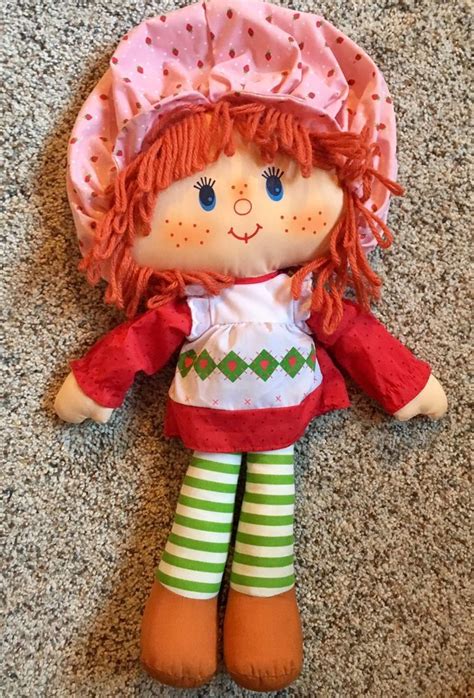 Vintage 15 Strawberry Shortcake Cloth Rag Doll 1980 Kenner Toy EB