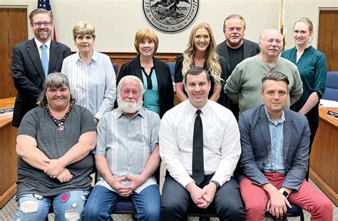 Litchfield Swears In New Council Members The Journal News