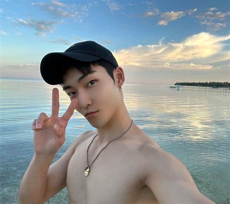 Aug Twitter Kevin Hot Korean Guys Cute Gay Couples