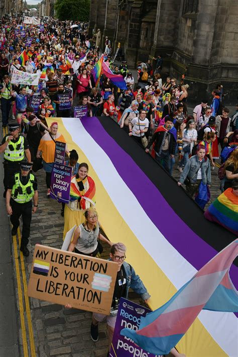 Edinburgh Pride Pictures Thousands Line The Streets And Transform