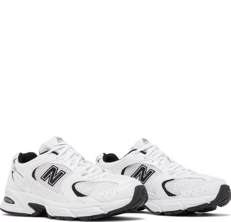 Купить оригинальные кроссовки New Balance в интернет-магазине Moscow Stock