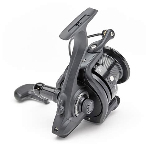 Daiwa Black Widow 25A Big Pit Reel Fishdeal