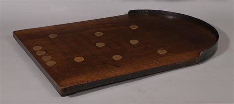 S/4980 Antique 19th Century Mahogany Shove Halfpenny Board | BADA