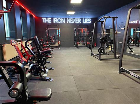 GYM10 Fitnessstudio Saarlouis - Einfach Fitness ab 14,90 EUR/Monat