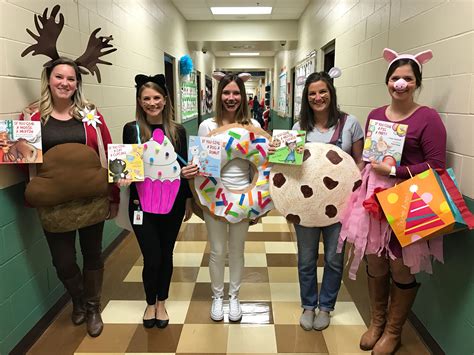 UO Real Solutions | realsolutions.uoregon.edu | Book character costumes
