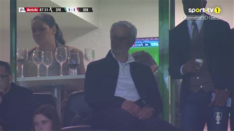 Mourinho Viu O D Rbi Em Alvalade Num Camarote