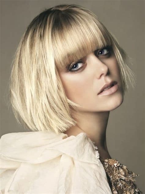 40 Most Flattering Blonde Hairstyles With Bangs In 2024