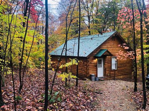 14 Dreamy Airbnb Rentals in Hocking Hills, Ohio for 2023 – Trips To ...