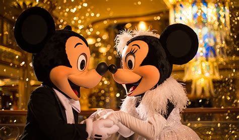 New Year S Eve Hours Posted For Walt Disney World MickeyBlog