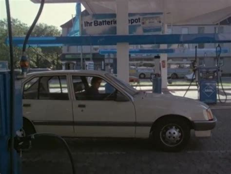 IMCDb Org 1983 Opel Rekord E In Kontrakt Veka 1985