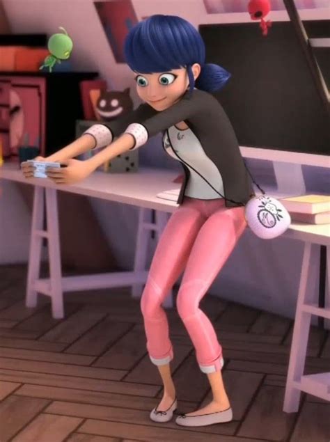Pin by Robin El Bueno on Imágenes de Miraculous Ladybug Hot cheerleaders Miraculous ladybug