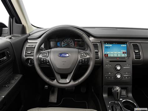 New Ford Flex 2016 3 5L V6 SEL Photos Prices And Specs In UAE