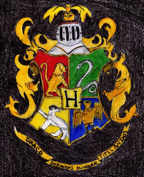 Hogwarts Crest by dar1989 on DeviantArt