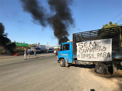 Vale SC Notícias do Vale de Itajaí Greve dos caminhoneiros chega ao