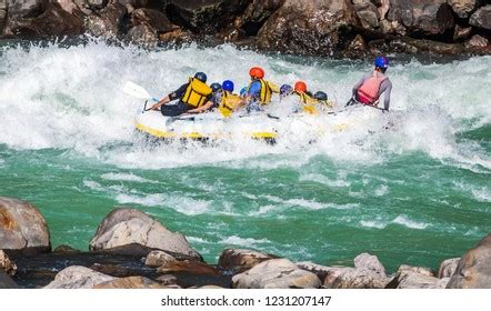 721 Ganga Rafting Images, Stock Photos & Vectors | Shutterstock