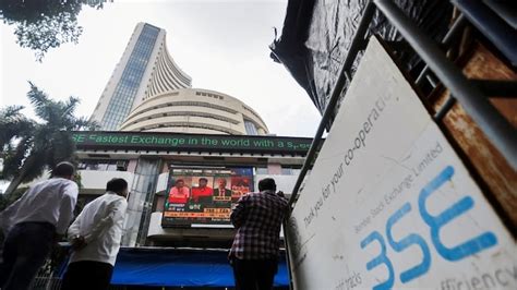 Stock Market Closing Bell Sensex Nifty Hit Closing Peaks As It Shares