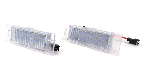 Opel Hyundai Fiat Lampki Tablicy Rejestracyjnej Led 2X550Lm Zestaw