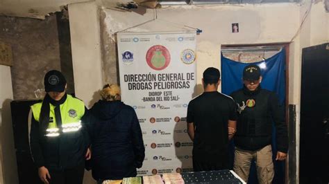 Secuestran 56 “bochitas” De Cocaína Que Tenían Una Mujer Y Su Hijo Para Vender En La Vía Pública