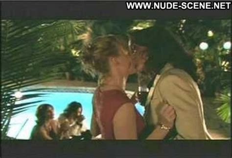 The L Word Laurel Holloman Kissing Celebrity Lesbian