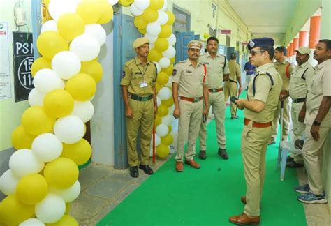 Police Commissioner Visited Critical Polling Telangana Lok Sabha