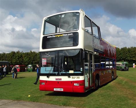 T213 XBV | T213 XVB - Showbus, Duxford on 21st September 201… | Peter ...