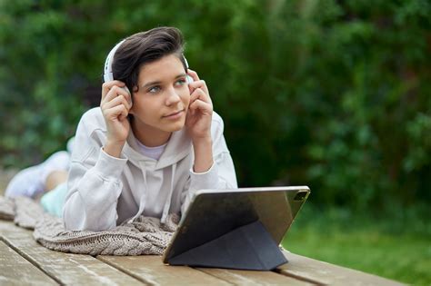 Yota выяснила, как российские стриминги поделили аудиторию Apple Music ...
